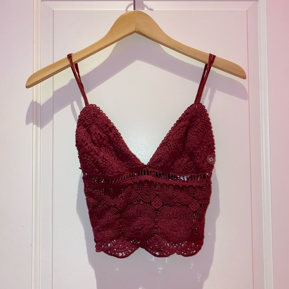 pacsun maroon crochet crop top